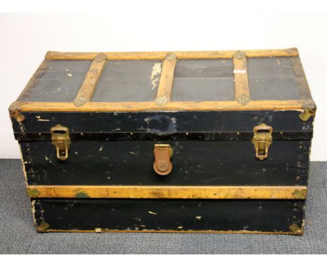 A 19th century cabin trunk, 90 x 45 x 47cm.