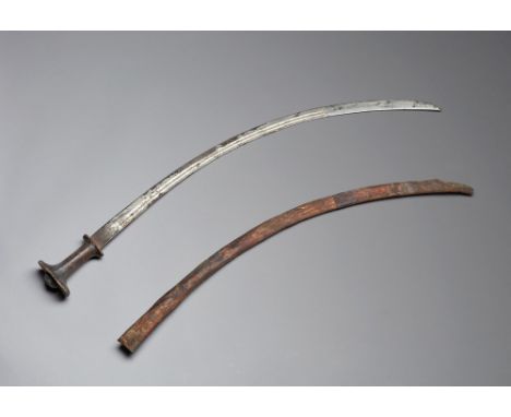African art Chotel (sabre)Horn of Africa, 19th century . . Cm 94,00. Interesting curved saber made, probably with European st