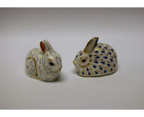 A Royal Crown Derby paperweight, Bunny, 2004 Collectors' Guild edition, first quality, gold stopper; another, of a rabbit, fi