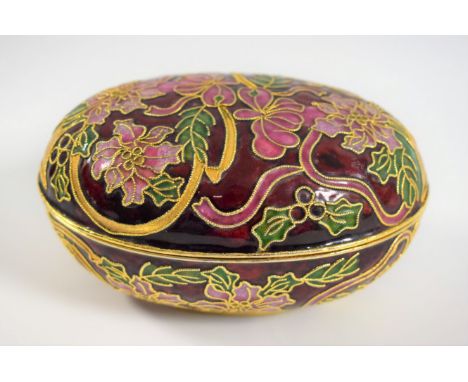 **This lot is part of Coach Tour 'Bargain Hunt'  - there is no buyers premium**A 20th century cloisonne egg shaped trinket bo