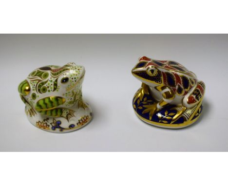 A Royal Crown Derby Toad paperweight, limited edition 768/3,500, first quality; a Royal Crown Derby paperweight Frog (2)