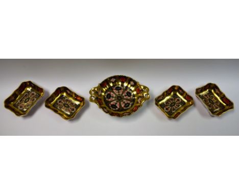 Royal Crown Derby - an 1128 gold band duchess tray; gold band trinket dishes (5)