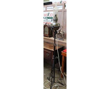 A 19th century metal based, telescopic lamp