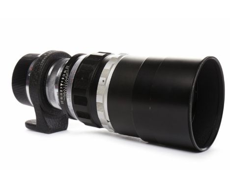 LEITZ WETZLAR TELYT LENS1.4/200, lens numbered 1682820, body numbered 16466M, with fitted telescopic lens hood