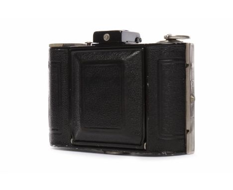 RARE NAGEL COMPUR FOLDING CAMERA serial number 153122 inside, marked 'Vollenda' to rear of camera; fitted with E. Leitz Wetzl