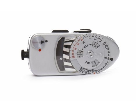 LEICA MR LIGHT METERchrome finish, etched 12133, contained in original cardboard box; together with a Leica MC light meter, i