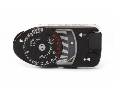 THREE LEICA LIGHT METERSto include two black chrome MR meters, serial numbers 50230 and 61673, and a chrome MR meter, serial 
