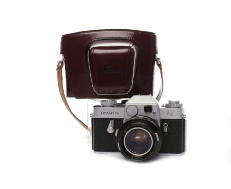1965 LEICAFLEX SLRchrome finish, serial number 1120364; fitted with Leitz Wetzlar Summicron-R 1:2/50 lens, serial number 2112