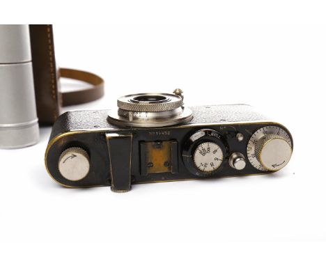 LEICA 1black finish, serial number 14452; fitted with Leitz Elmar 1:3,5 f=50mm collapsible lens, with two film spools and ran