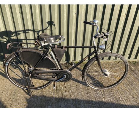 A Pashley Roadster Classic bicycle. Frame number 195310. Serial number PA 53884, with tool bag.Offered in Buckingham Black, k