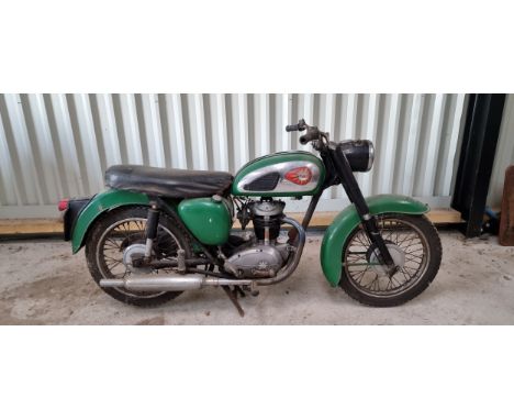 1960 BSA C15, 249cc. Registration 626 XUA (non transferrable). Frame number C15 13194. Engine number C15 13323.BSA acquired t