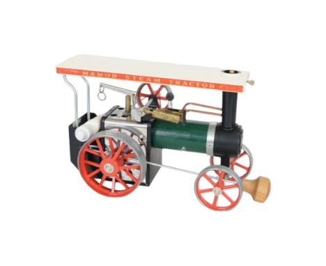Mamod TE1A Steam Tractor live steam engine, in black, red and green finish, boxed 