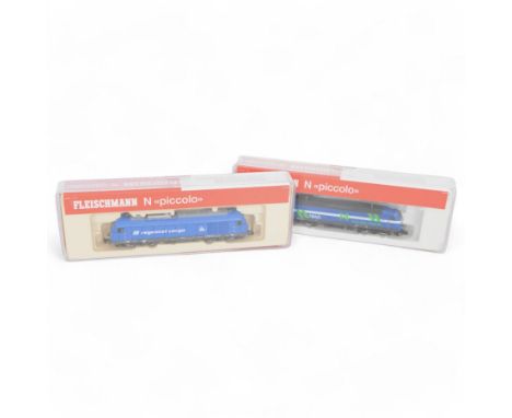 Two Fleischmann 'N' gauge locomotives, comprising 726001 diesel locomotive BR 253 015-8 Regental Cargo and 738601 electric lo