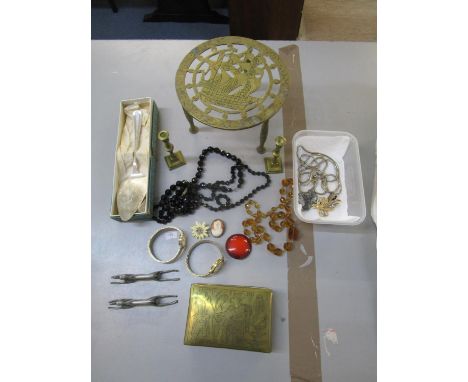 A mixed lot to include a green finished serpentine fronted linen basket, mixed metalware to include two German pewter knife r