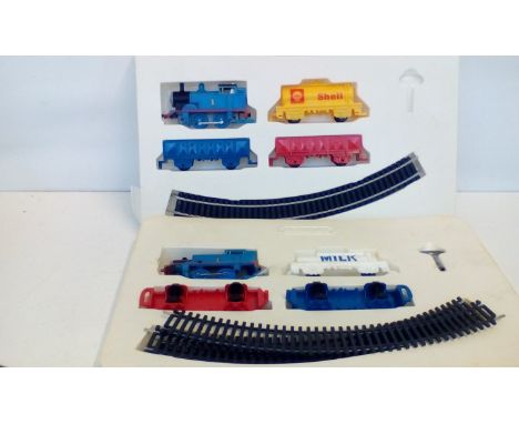 Hornby Thomas Tank Engine and Friends Set with 1 Key