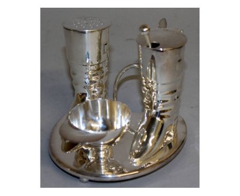 A SILVER PLATED THREE PIECE "HUNTING" CRUET.