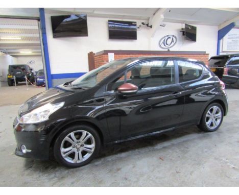 Make &amp; Model: Peugeot 208 ActiveDate of Reg: LL62 SZVColour: Blackcc: 1199MoT: 22-08-2022Fuel Type: PETROLMileage: 120kTr