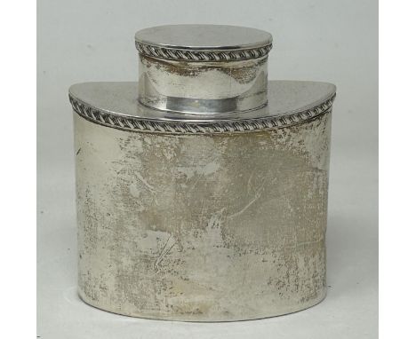 An Edward VII silver oval caddy, London 1905, 3.7 ozt 