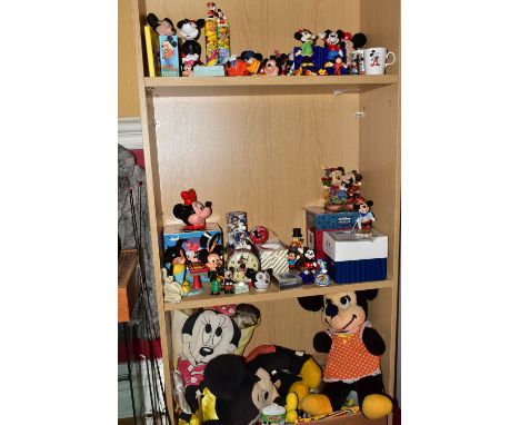 A COLLECTION OF MICKEY MOUSE AND OTHER WALT DISNEY TOYS, COLLECTIBLES AND EPHEMERA, to include boxed limited edition Royal Do