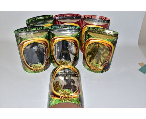 A COLLECTION OF BOXED TOYBIZ THE LORD OF THE RINGS THE FELLOWSHIP OF THE RING FIGURES, to include Gandalf (81022), Traveling 