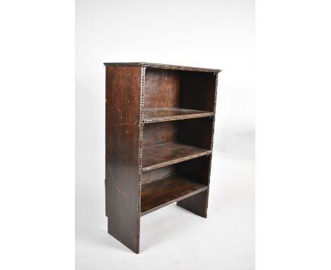 An Edwardian Oak Three Shelf Open Bookcase, 59cm wide 