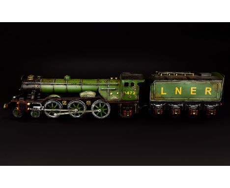 Flying Scotsman - Large Scale Handmade and Hand Painted Tin Plate Model liner Steam Locomotive and Tender with Good Detail an