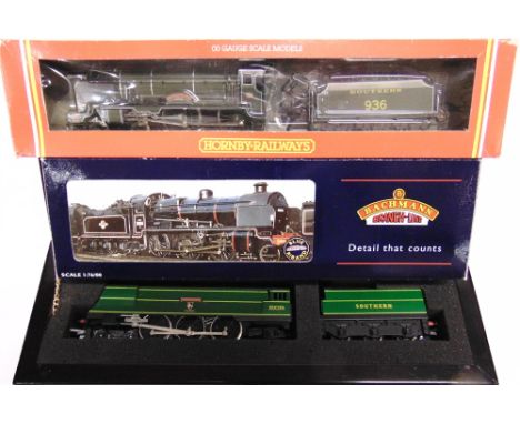 [OO GAUGE]. THREE S.R. LOCOMOTIVES  comprising a Hornby No.R368, S.R. West Country Class 4-6-2 tender locomotive 'Exeter', 21