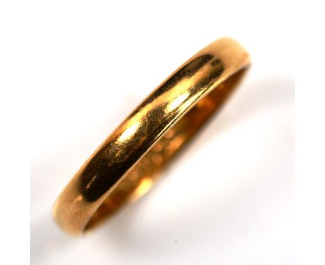 A mid-20th century 22ct gold wedding band ring, maker's marks HA, hallmarks Birmingham 1948, band width 2.9mm, size N, 2.6gNo