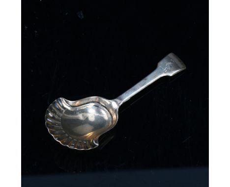 A George III silver Fiddle pattern shell shovel caddy spoon, by John Thropp, hallmarks Birmingham 1822, length 10cmBowl has a