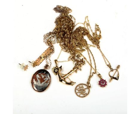 Various 9ct gold jewellery, including anchor pendant, photo locket etc, 23.9gLot sold as seen unless specific item(s) request