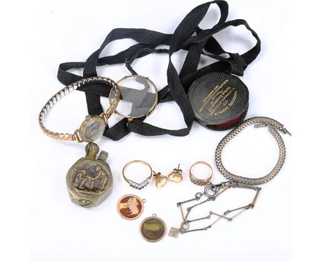 Various jewellery and collectables, including 9ct gold wishbone ring, 2g, 9ct rose gold triple-row ring, 1.7g, lady's wristwa