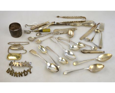 A quantity of silver and other metalware, including large button hook, Birmingham 1907, Georgian style pierced sugar tongs, S