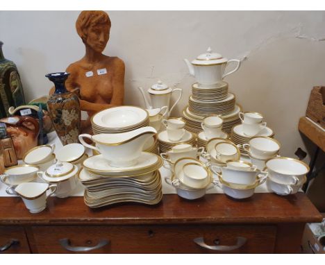 An extensive Royal Worcester Coventry pattern tea and dinner service, and Royal Worcester Ambassador pattern dinner wares (qt