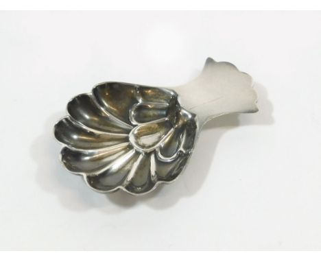 CADDY SPOON. A silver caddy spoon. Length 6cm. Sheffield 1943.  Please note that all items in this auction are previously own