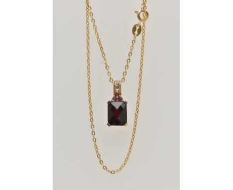 A 9CT GOLD GARNET PENDANT, the rectangular faceted garnet in a four claw setting with further circular garnet detail above an