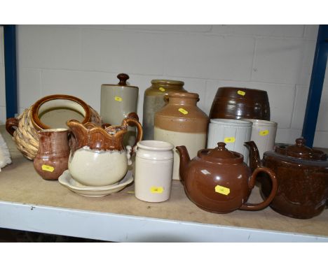 A SMALL SELECTION OF SALT GLAZED EARTHENWARES ETC, to include an unbranded spirit barrel lacking a lid, approximate height 27