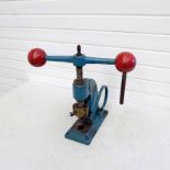 BTNL 135 Fly Press. Table Size 3 3/4" x 3 3/4". Throat 3". Daylight 2 1/2".