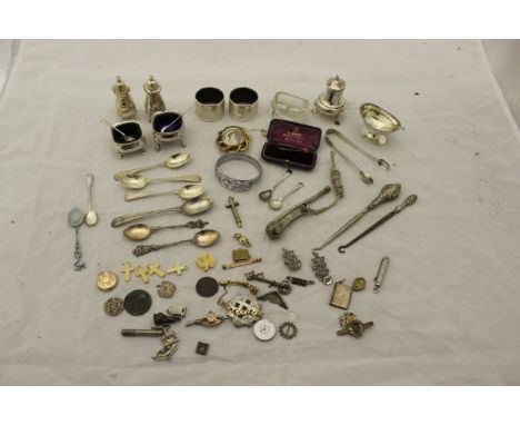 A box containing a collection of silver and other wares to include silver stamp holder in the form of an envelope (Birmingham