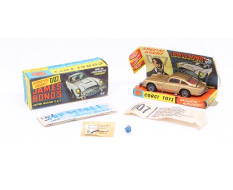 Mallette De Transport Corgi Juniors – Heroes USA – 007, Batman, Spiderman (occasion)