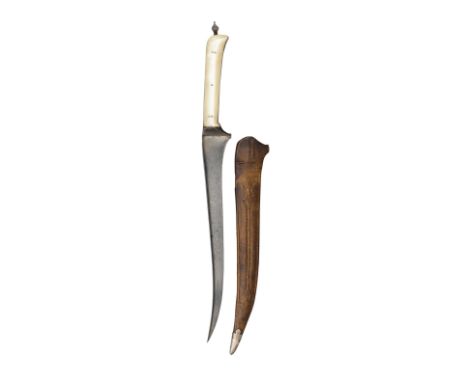 A SMALL NORTH INDIAN DAGGER (PESH KABZ), LATE 19TH CENTURY with recurved watered steel blade of T-section,and a pair of mothe