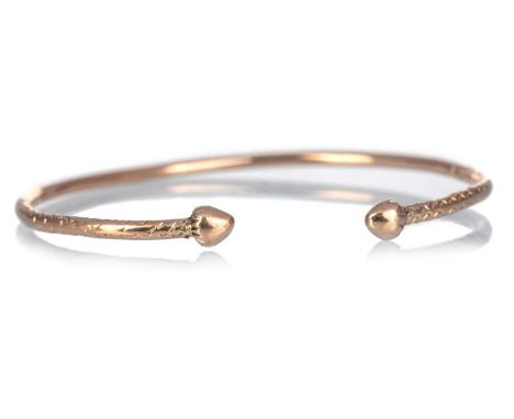TORQUE BANGLE, unmarkedQty: 8.8g