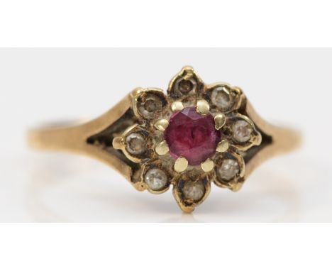 A 9ct gold vintage ruby and diamond cluster ring, N, 2.1g 