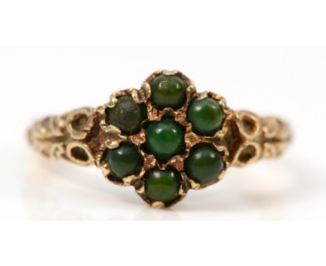 A 9ct gold vintage turquoise cluster ring, N, 2.7g 