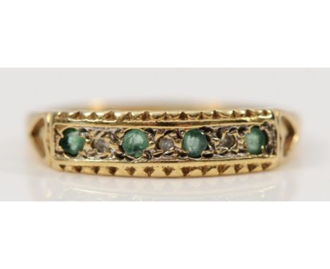 A 9ct gold vintage emerald and diamond ring, L, 1.2g 