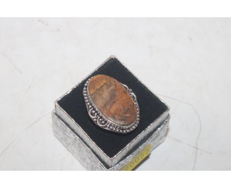 A 925 silver and tigers eye stone ring 