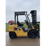 2019 Caterpillar GP25NT 2.5 Tonne Gas Forklift Truck Container Spec Low 7366 Hours
