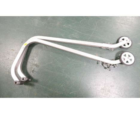 Pair of alloy roof ladder attachments 
