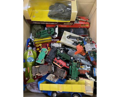Quantity of diecast model vehicles to include Dinky Shado-2, Dinky UFO interceptor, Corgi airport crash truck. Estimate £20-4
