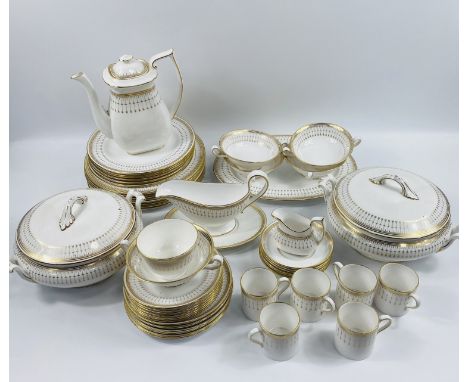 A Spode Queens Gate design part dinner service to include: two large tureens and covers; eight large plates, 27cms; teapot; s
