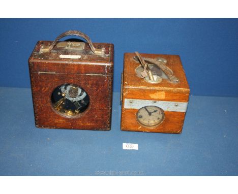 A Henry Martens &amp; Co, Bruxelles, standard Toulet Pigeon Racing Clock with key, no. 202115, 8'' x 6 1/2'' x 5 1/2'' tall t